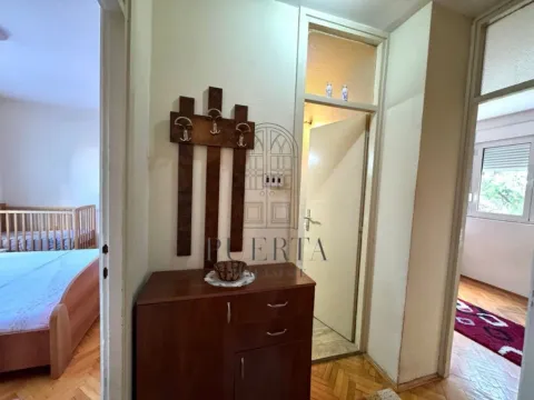 Izdavanje, dvosoban stan, 80m², Zabjelo, Podgorica - image 3