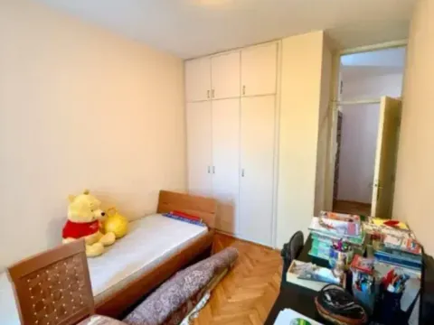 Prodaja, trosoban stan, 100m², Pejton, Podgorica - image 9