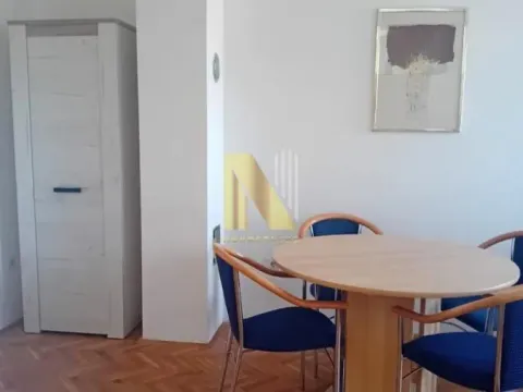 Izdavanje, dvosoban stan, 45m², Centar, Novi Sad - image 4