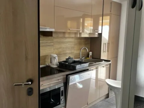 Sale, two bedroom apartment, 66m², Bečići, Budva - image 2