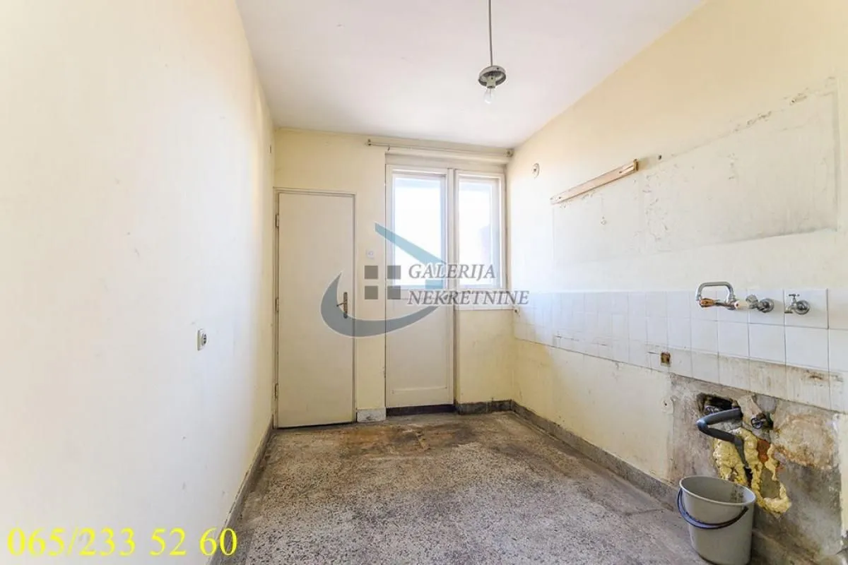 Sale, two bedroom apartment, 64m², Lion, Zvezdara Sve Podlokacije