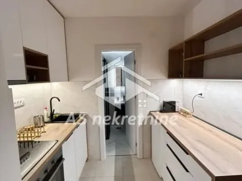 Izdavanje, stan, 34m², Stari Grad, Beograd - image 10