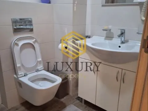 Izdavanje, jednosoban stan, 46m², City Kvart, Podgorica - image 7