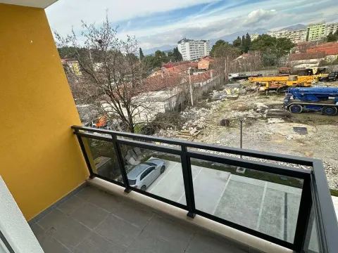 Rent, two bedroom apartment, 66m², Zabjelo, Podgorica - image 11