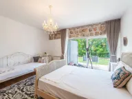 Rent, house, 350m², Budva, Crna Gora - image 21