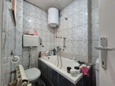 Prodaja, jednosoban stan, 39m², Vračar Hram, Vračar Sve Podlokacije - image 3
