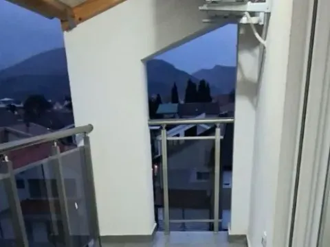 Izdavanje, jednosoban stan, 47m², Zagorič, Podgorica - image 7