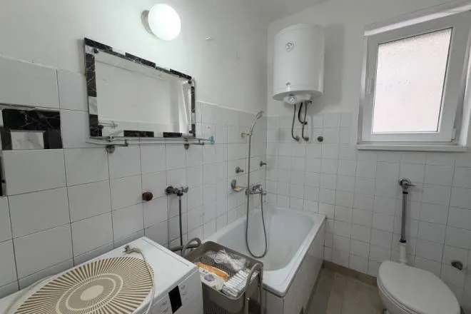 Rent, one bedroom apartment, 20m², Savski Venac, Beograd