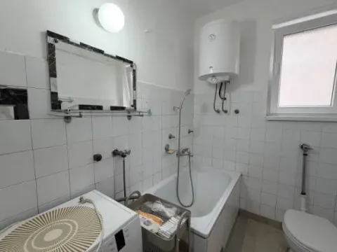 Izdavanje, jednosoban stan, 20m², Savski Venac, Beograd - image 3