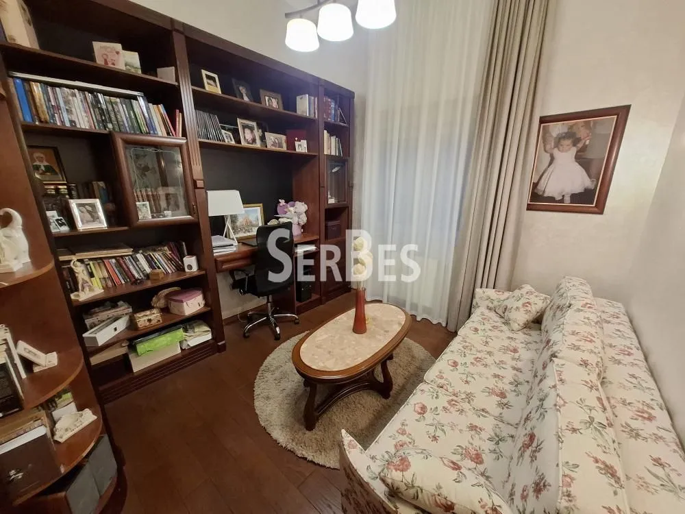 Prodaja, stan, 358m², Grbavica, Novi Sad Sve Podlokacije