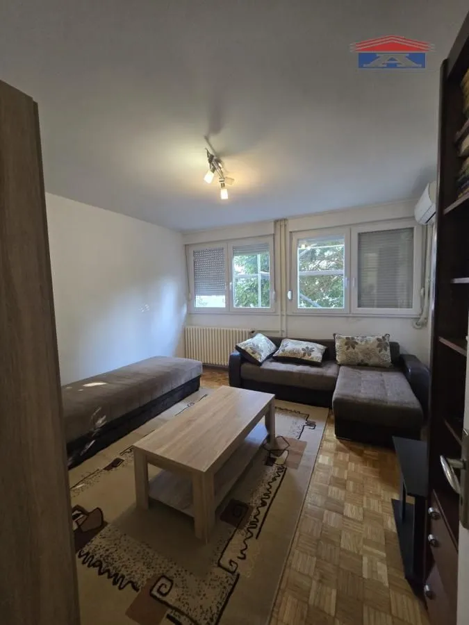 Izdavanje, dvosoban stan, 61m², Liman 1, Novi Sad Sve Podlokacije