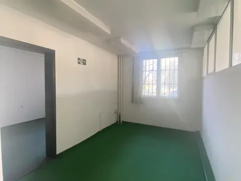 Rent, office space, 240m², Dom zdravlja, Niš - image 8