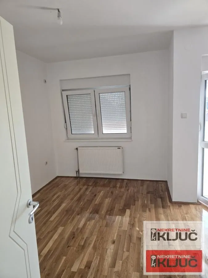 Prodaja, četvorosoban stan, 96m², Bulevar Evrope, Novi Sad Sve Podlokacije