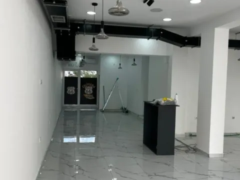 Izdavanje, poslovni prostor, 93m², Stari Aerodrom, Podgorica - image 3