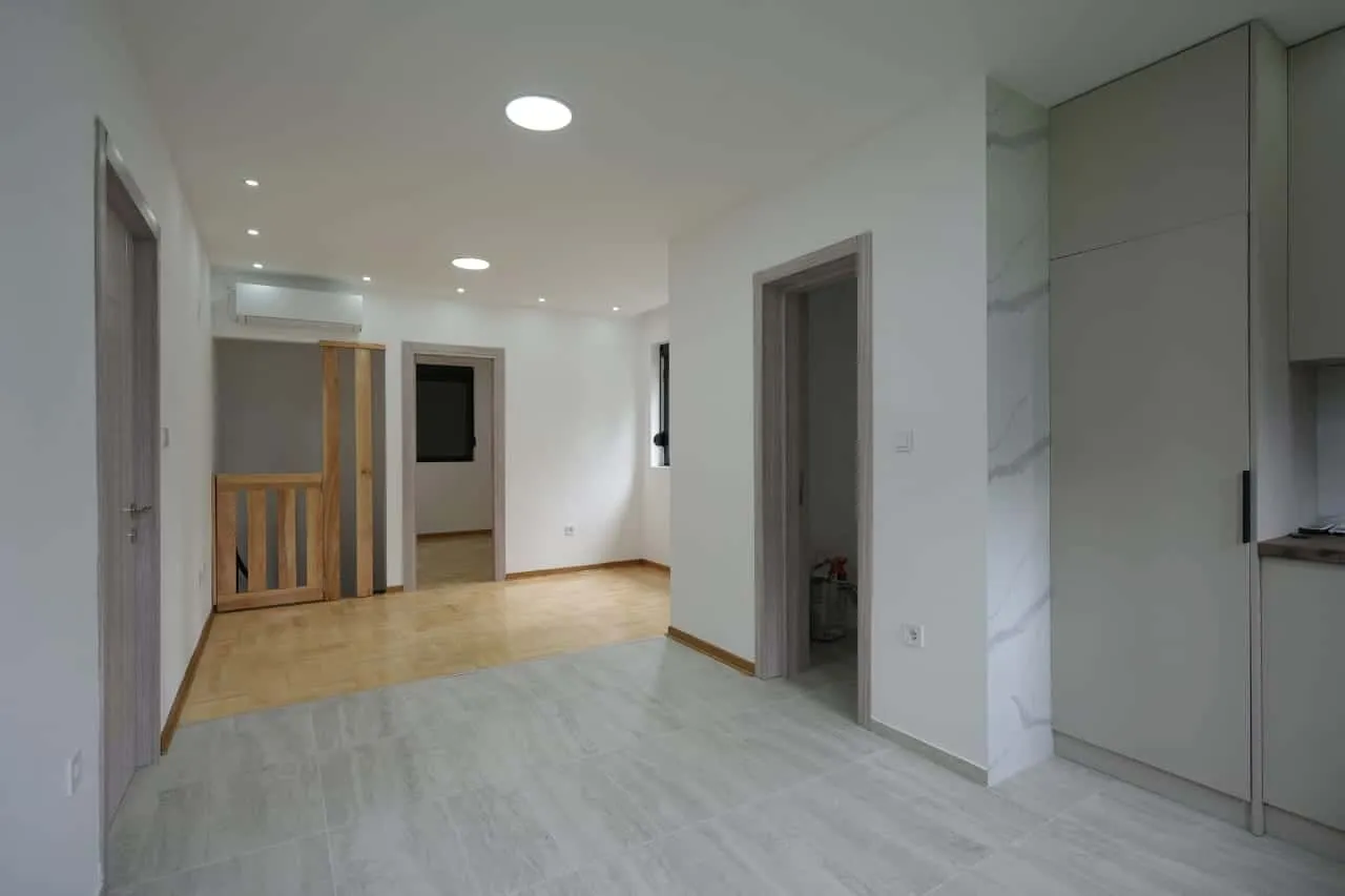 Rent, office space, 95m², Pod Goricom, Podgorica
