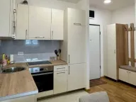 Izdavanje, jednosoban stan, 50m², Stari Aerodrom, Podgorica - image 3