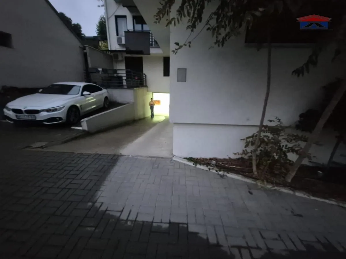 Rent, parking/garage, 16m², Socijalno, Novi Sad Sve Podlokacije