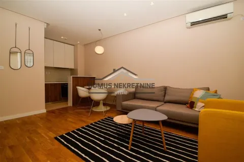 Rent, one bedroom apartment, 45m², City Kvart, Podgorica - image 3