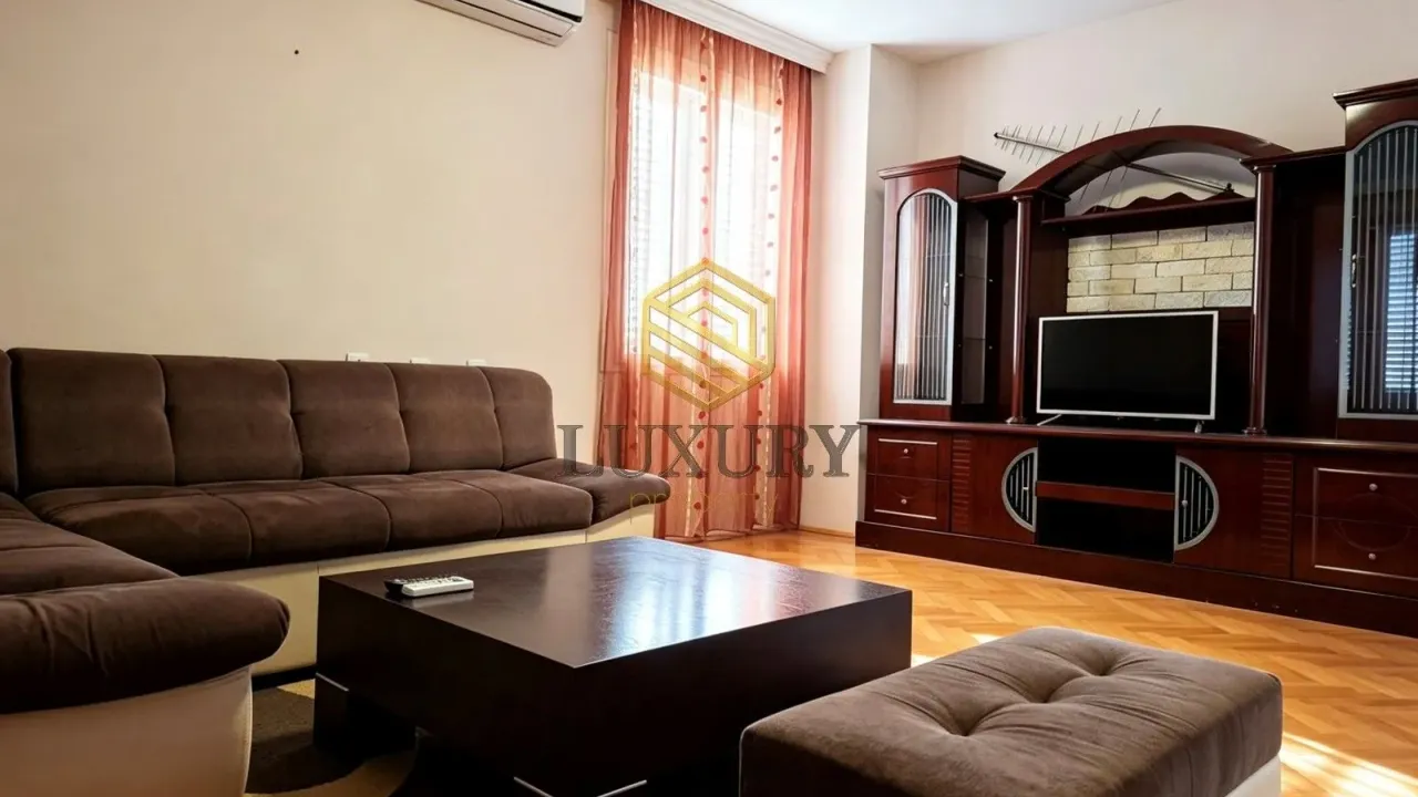 Izdavanje, dvosoban stan, 92m², Tološi, Podgorica