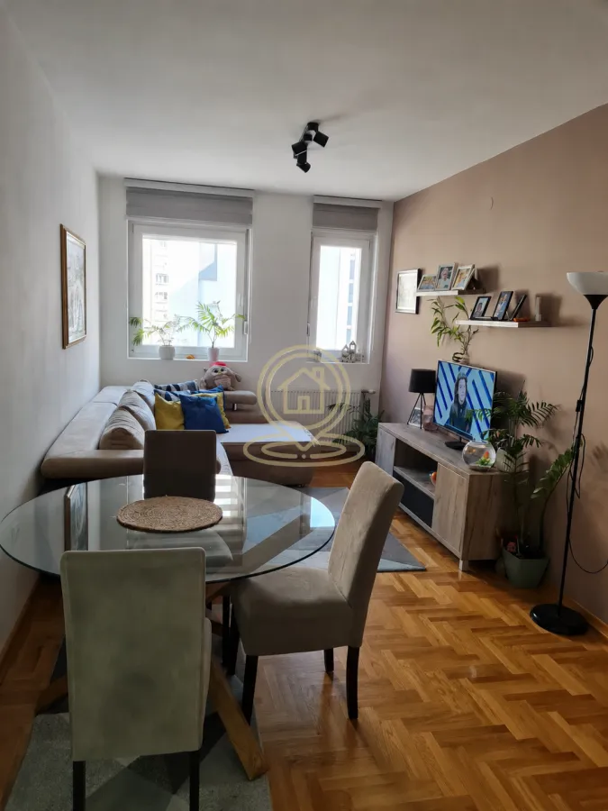 Prodaja, jednosoban stan, 38m², Medijana, Niš