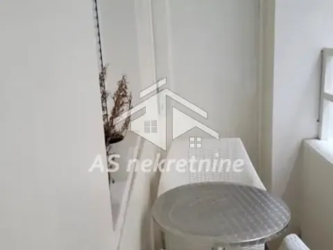 Izdavanje, dvosoban stan, 52m², Stari Grad, Beograd - image 12