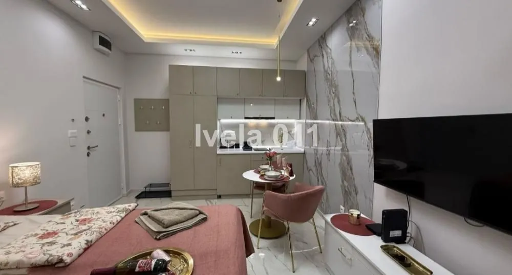 Sale, apartment, 20m², Kalenić Pijaca, Vračar Sve Podlokacije