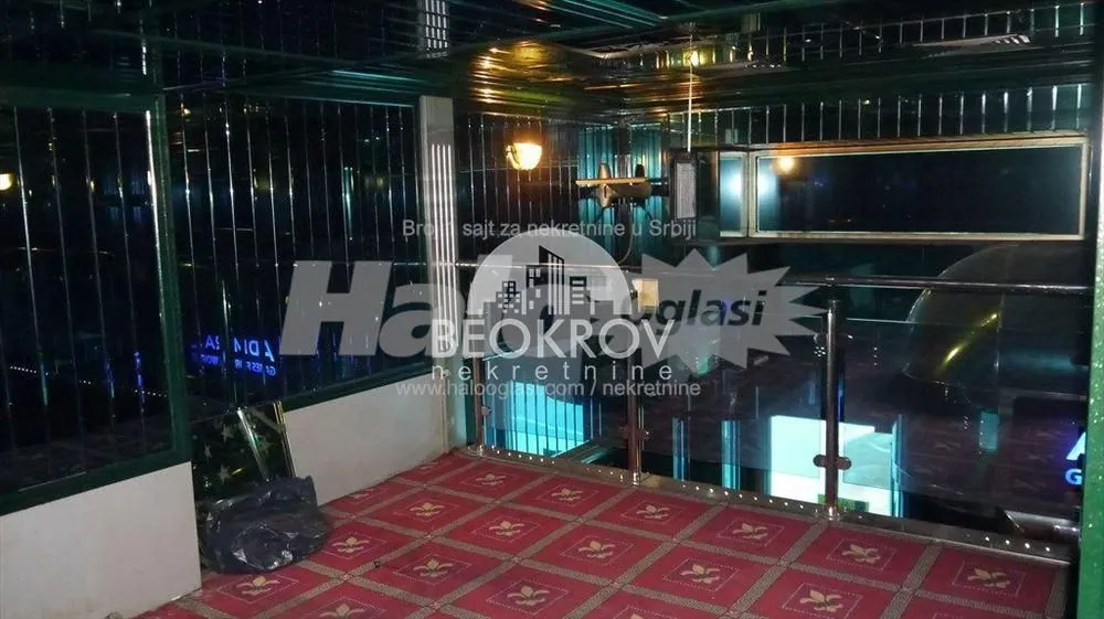 Izdavanje, poslovni prostor, 155m², Stari Grad, Beograd