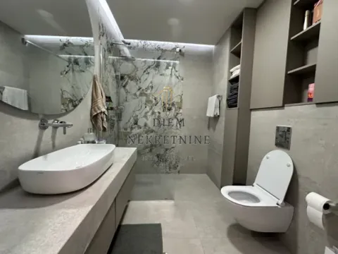 Sale, three bedroom apartment, 195m², Pobrežje, Podgorica - image 7