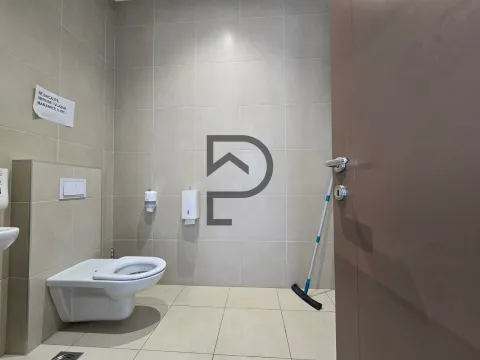 Prodaja, poslovni prostor, 376m², Dalmatinska ulica, Podgorica - image 3