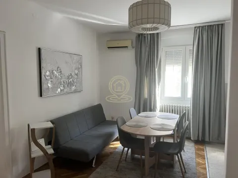 Rent, three bedroom apartment, 61m², Stari Grad, Beograd - image 2
