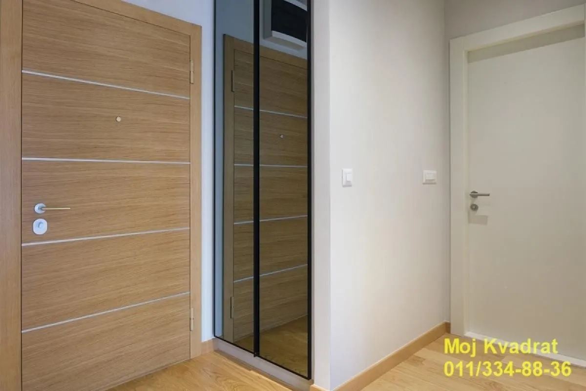 Prodaja, dvosoban stan, 57m², Novi Beograd Blok 65, Novi Beograd Sve Podlokacije