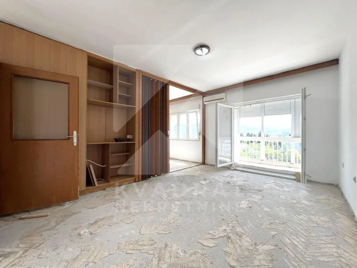 Prodaja, dvosoban stan, 80m², Zabjelo, Podgorica