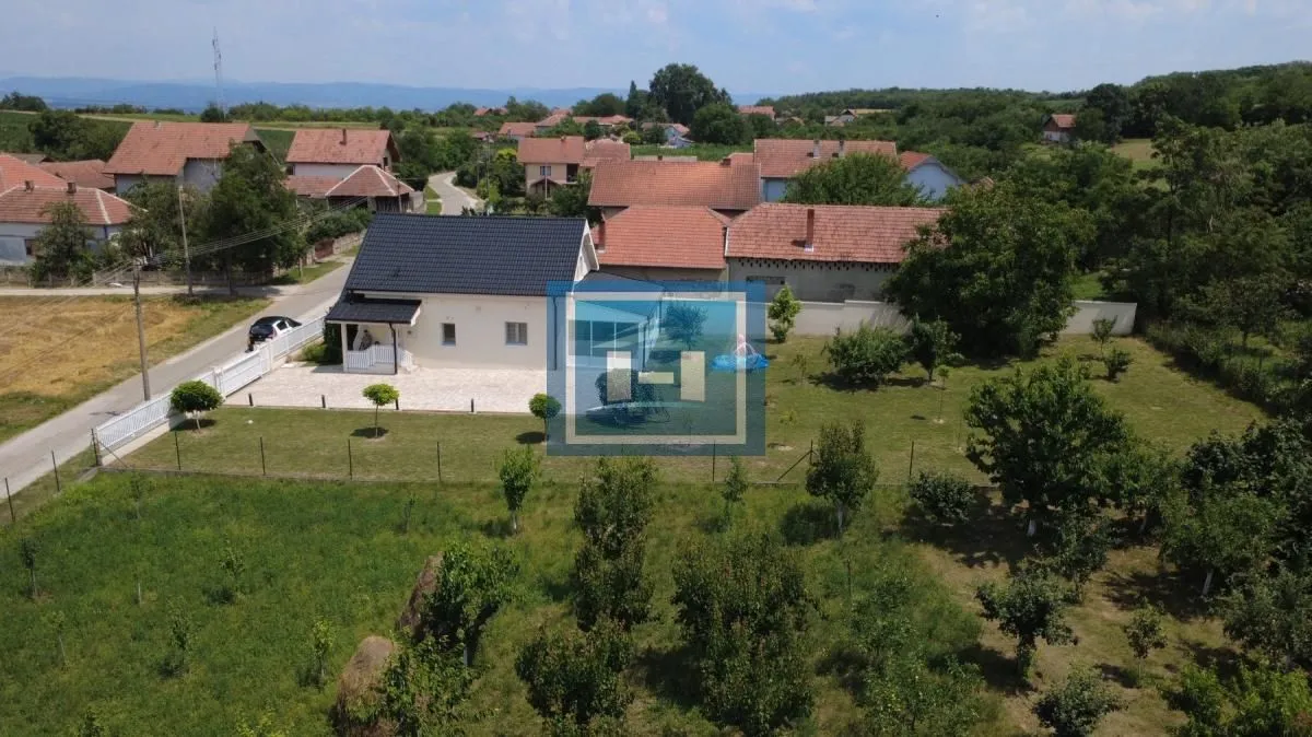 Prodaja, kuća, 200m², Majur, Jagodina