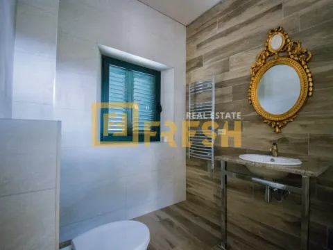 Sale, office space, 300m², Mareza, Podgorica - image 19