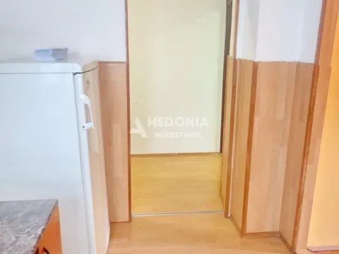 Sale, two bedroom apartment, 60m², Zemun Sve Podlokacije, Beograd - image 5