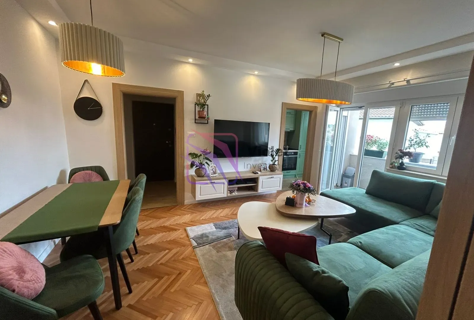 Prodaja, dvosoban stan, 74m², Stara Varoš, Podgorica