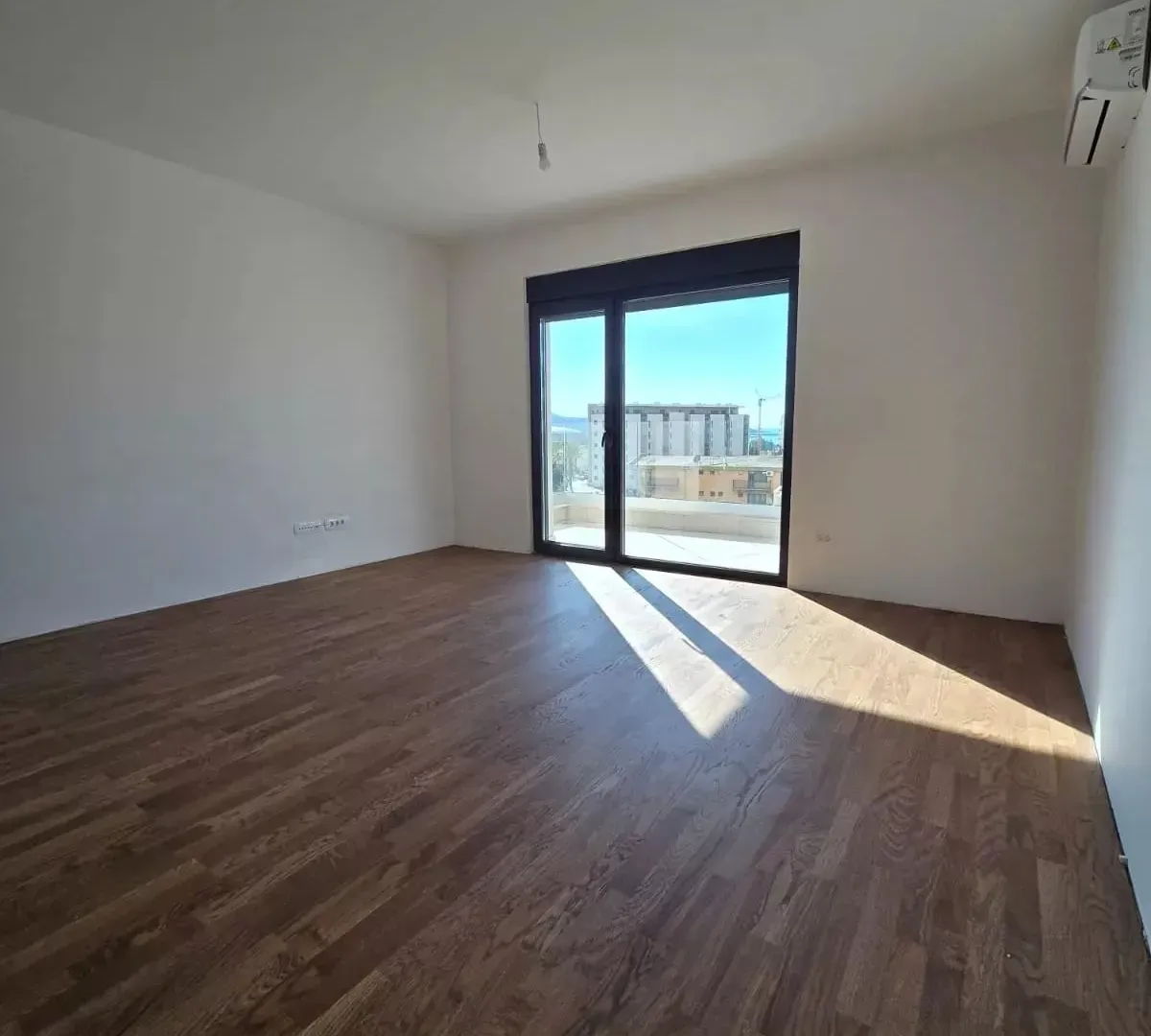 Sale, apartment, 69m², Topolica, Bar