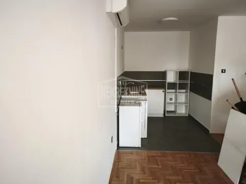 Prodaja, trosoban stan, 80m², Prozivka, Subotica - image 3