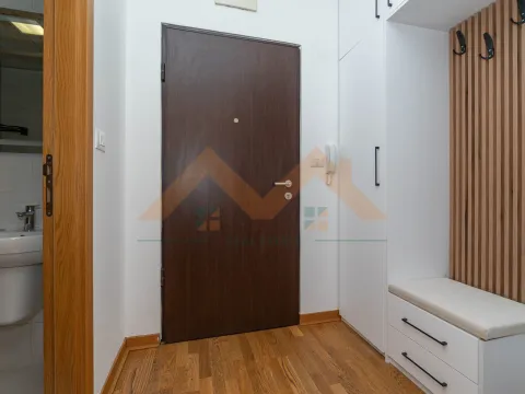 Izdavanje, jednosoban stan, 43m², City Kvart, Podgorica - image 7