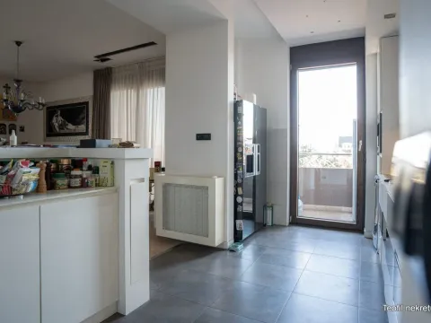 Prodaja, četvorosoban stan, 220m², Savski Venac, Beograd - image 6