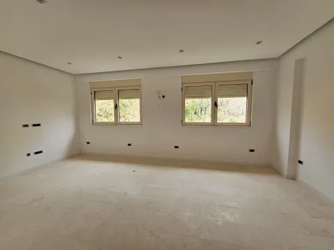 Prodaja, dvosoban stan, 94m², Bečići, Budva - image 23
