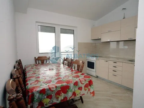 Rent, apartment, 200m², Sutomore, Bar - image 3