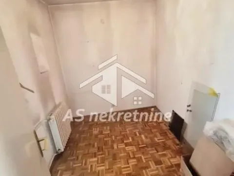 Prodaja, stan, 65m², Stari Grad, Beograd - image 8