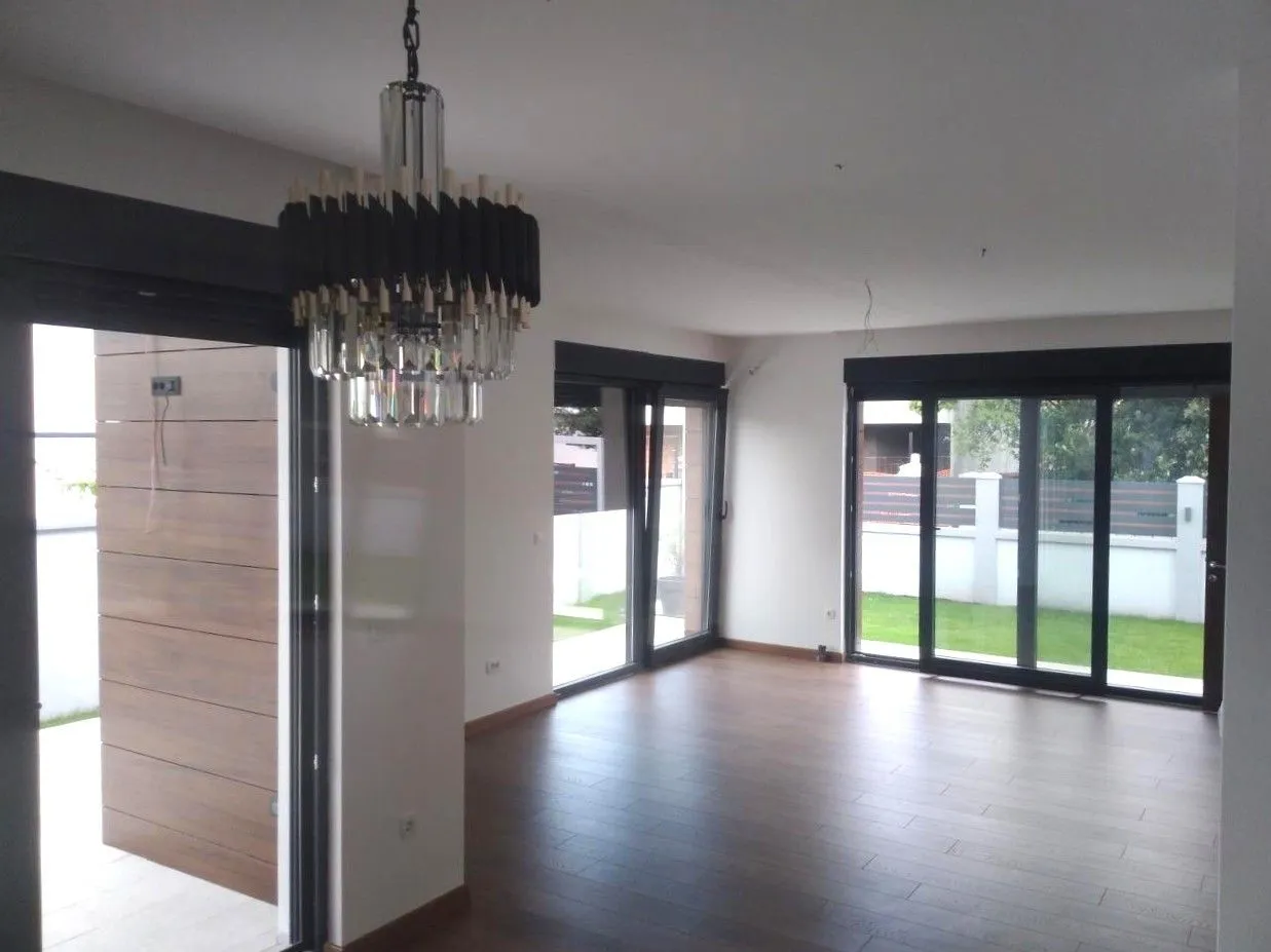 Rent, house, 160m², Dalmatinska ulica, Podgorica