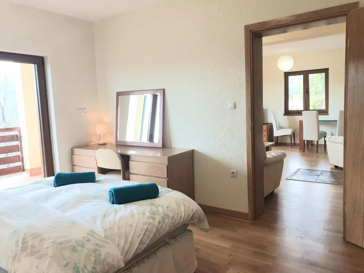 Prodaja, kuća, 375m², Žabljak, Crna Gora