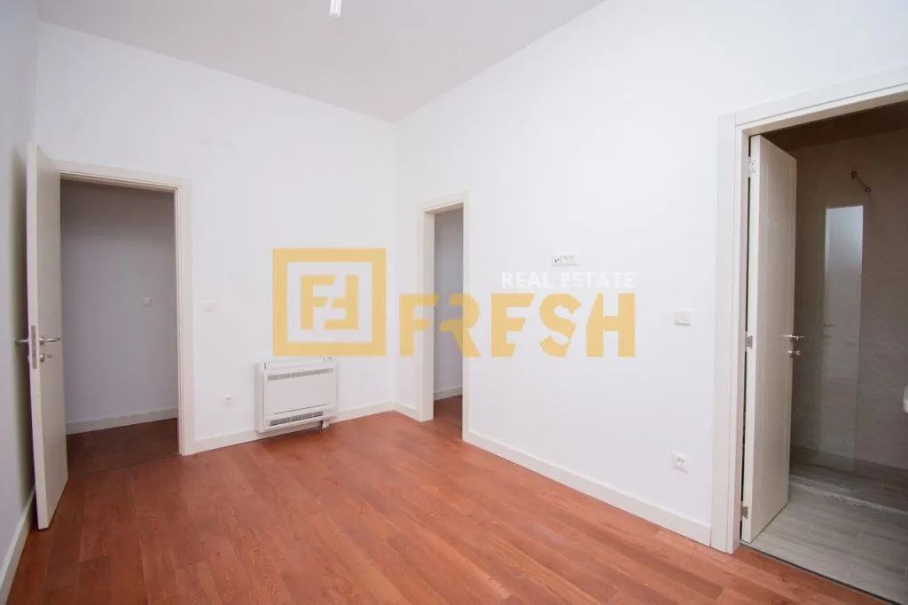 Sale, three bedroom apartment, 132m², Gornja Gorica, Podgorica