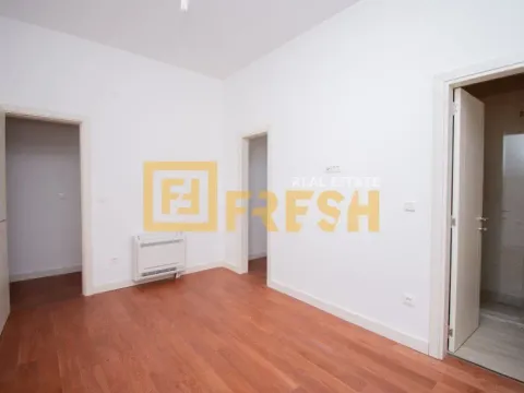 Prodaja, trosoban stan, 132m², Gornja Gorica, Podgorica - image 13