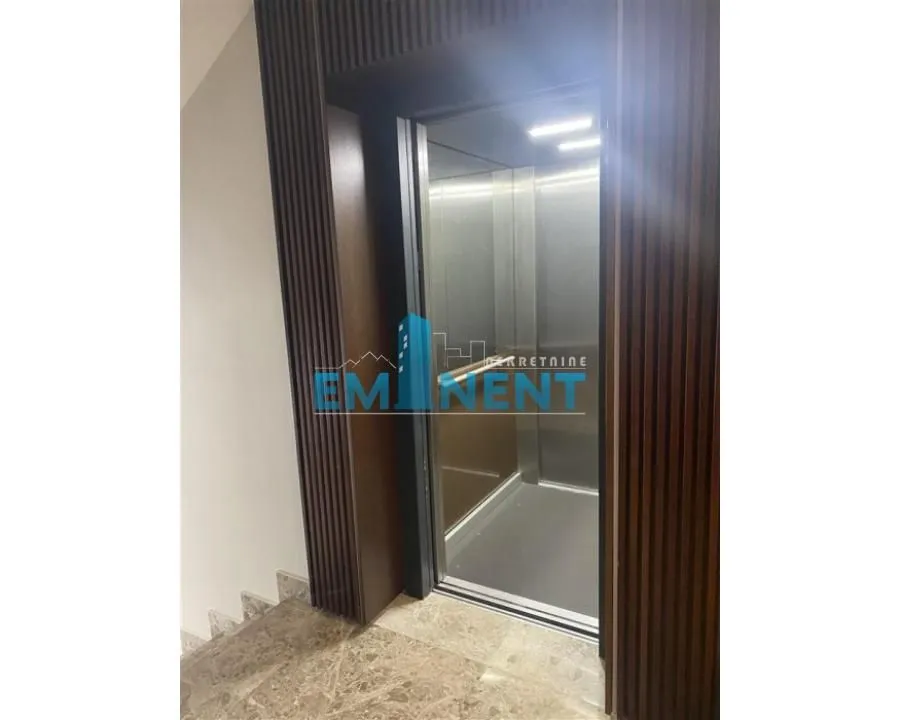 Rent, two bedroom apartment, 43m², Južni Bulevar, Vračar Sve Podlokacije