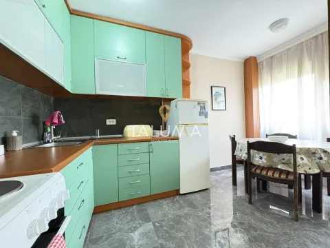 Rent, one bedroom apartment, 50m², Blok 5, Podgorica - image 3