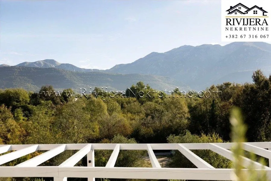 Prodaja, dvosoban stan, 98m², Tivat, Crna Gora